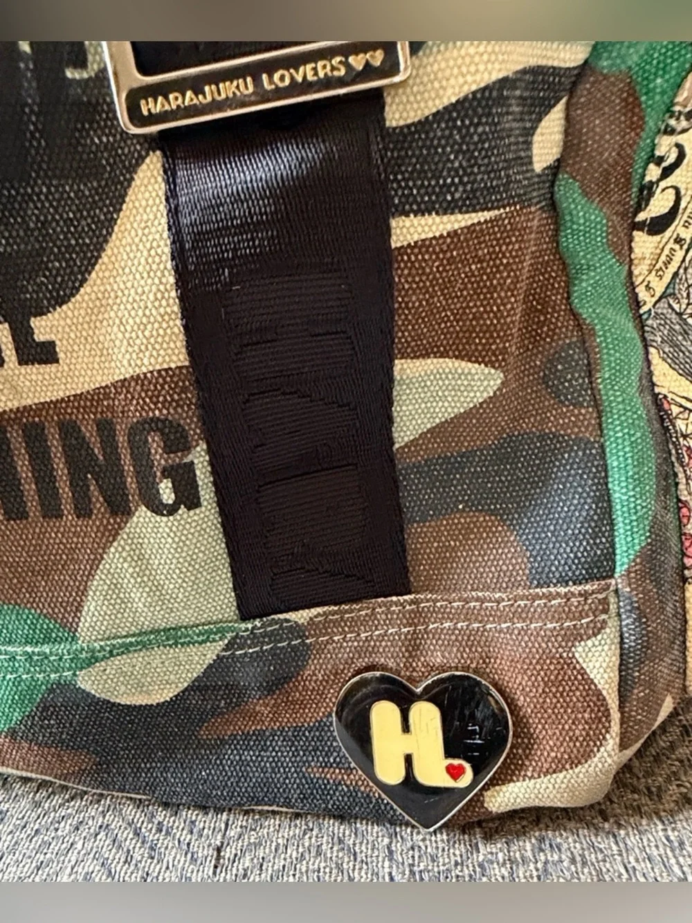 Y2K Harajuku Lovers by Gwen Stefani Embroidered Camouflage Toaster Style Bag